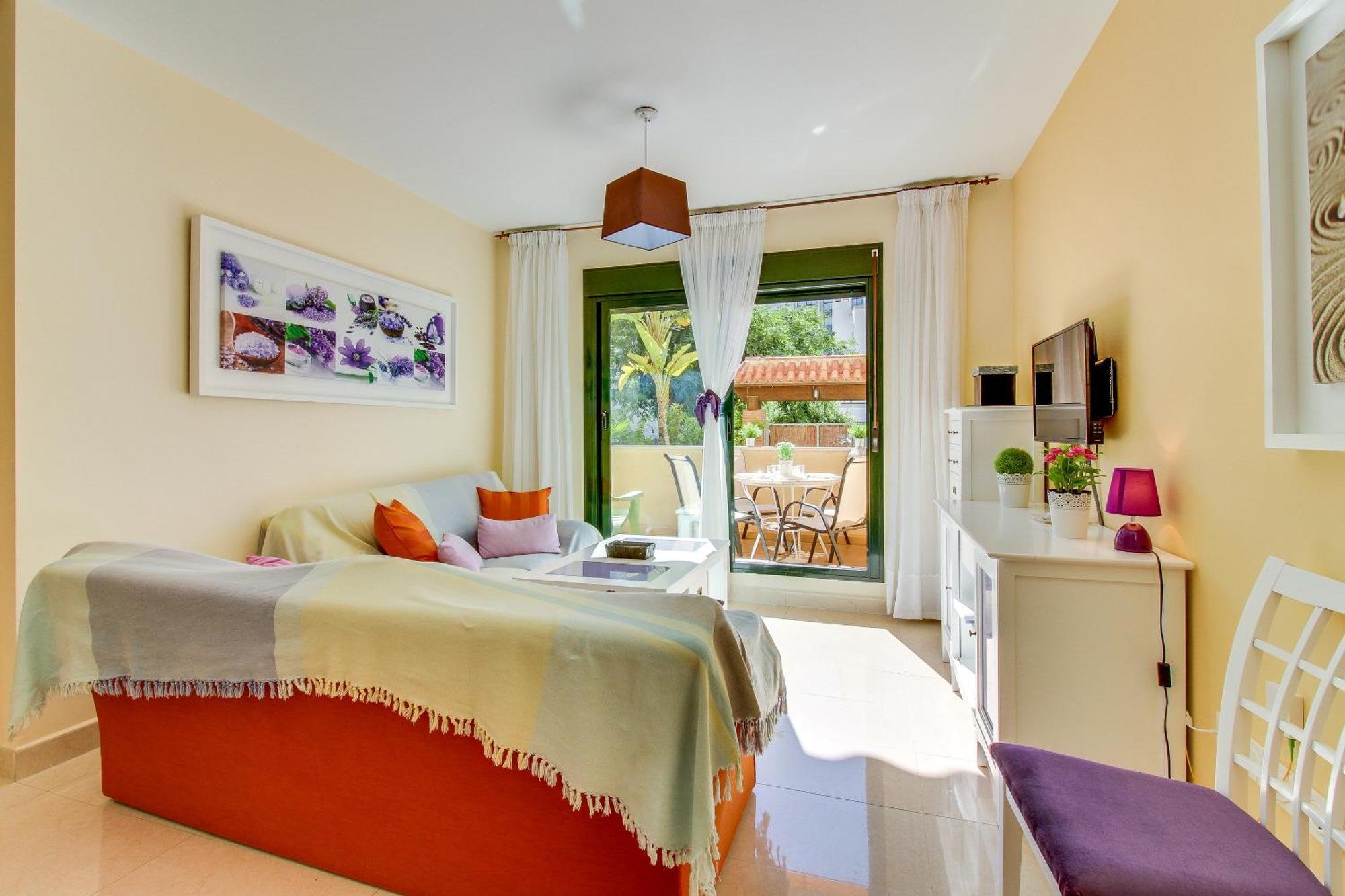 Apartamento Cala Bajo Nerja Ngoại thất bức ảnh