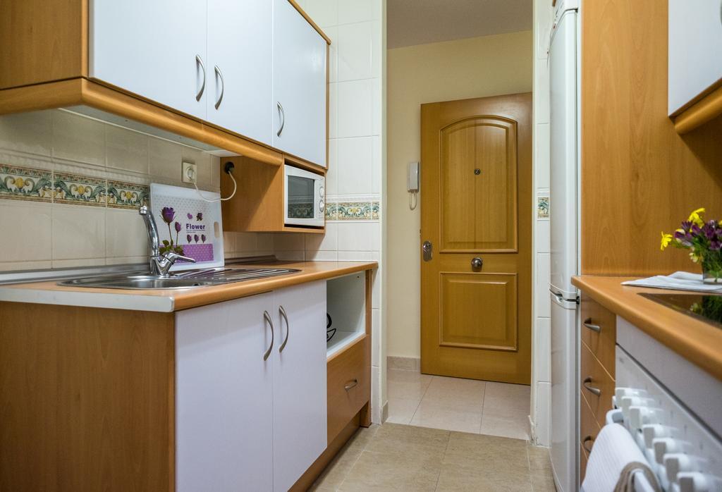 Apartamento Cala Bajo Nerja Ngoại thất bức ảnh