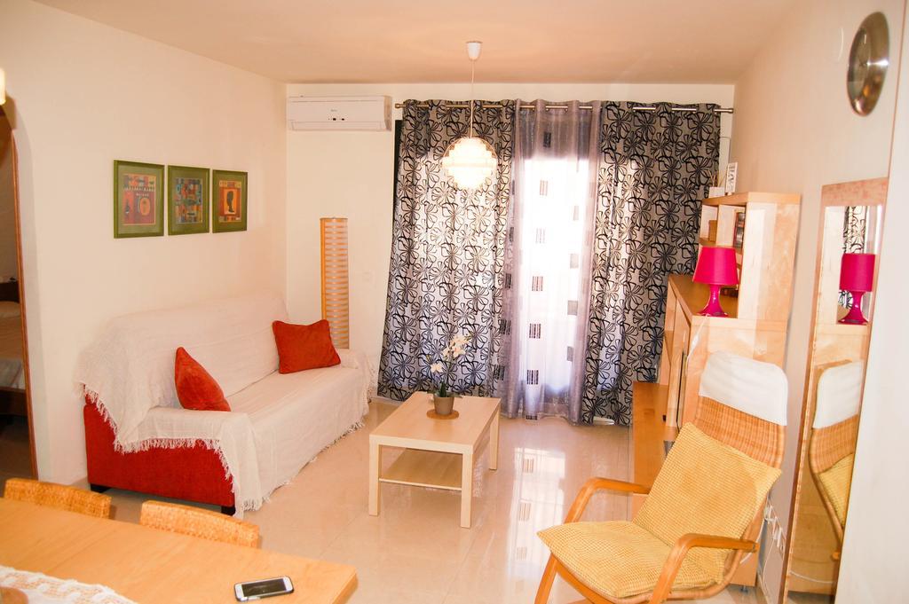 Apartamento Cala Bajo Nerja Ngoại thất bức ảnh