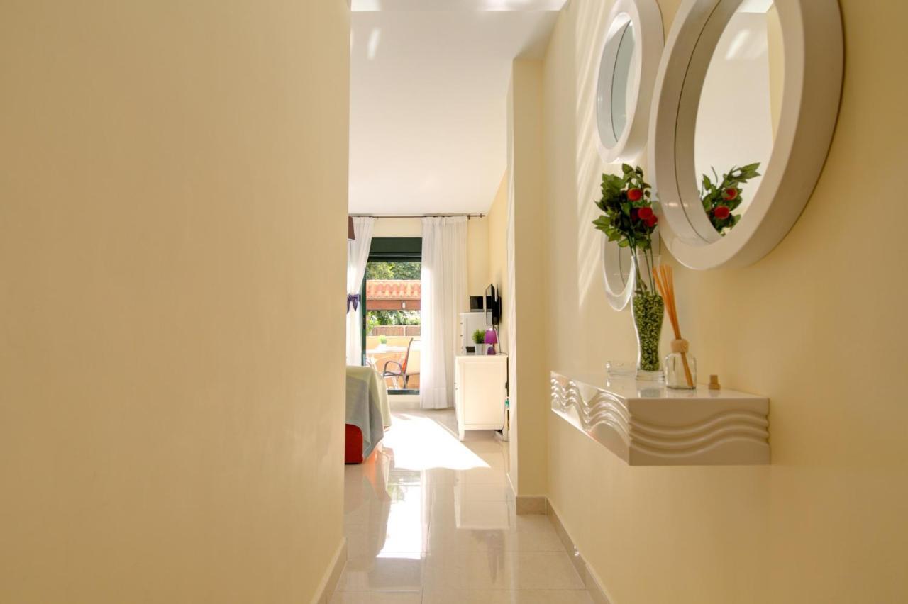 Apartamento Cala Bajo Nerja Ngoại thất bức ảnh