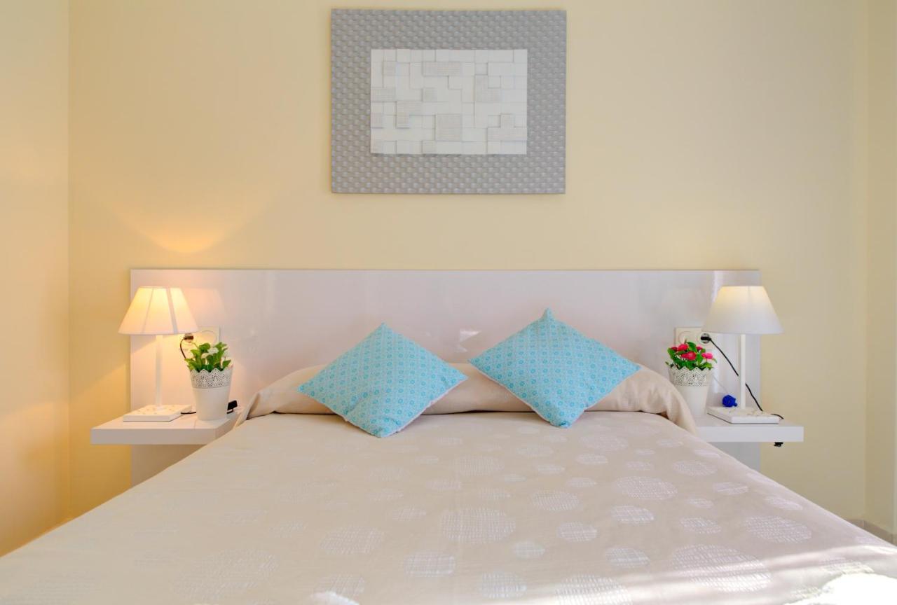 Apartamento Cala Bajo Nerja Ngoại thất bức ảnh